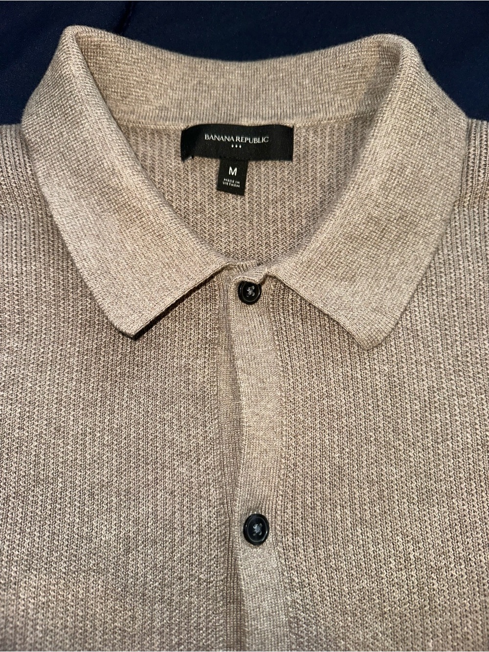 Banana Republic Men's Short-Sleeve Button Polo in Light Beige - Picture 3 of 4
